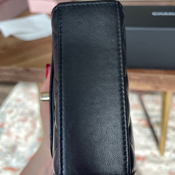 Chanel trendy cc mini black flap gold hardware - Picture 11 of 17